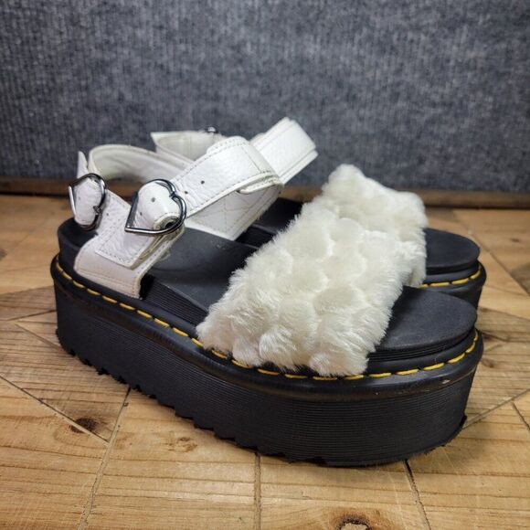 DrβMartens Voss Quad Fluffy Women's 7 Faux Fur Heart White Nappa Sandals - Picture 1 of 13